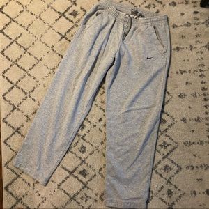 Men’s gray nike sweatpants